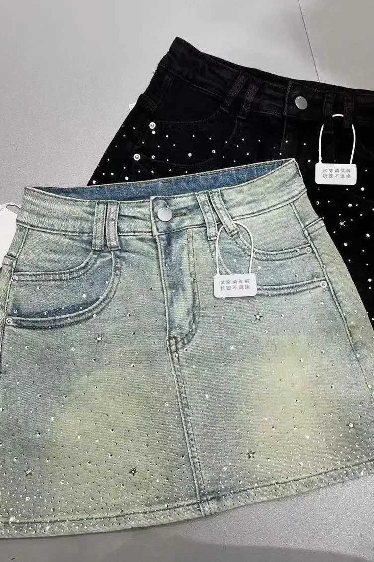 Retro Rhinestone Sequin Denim Shorts Womens Y2K Skirt Gothic Hip Hop Retro Loose Denim Shorts Casual High Waist Slim Mini Skirt L250903
