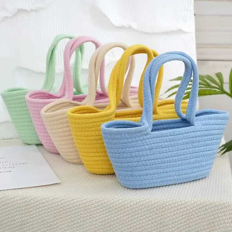 Fashionable Woven Bucket Bag Summer Handbag Single Shoulder Bag Versatile INS Vegetable Basket Handle Bag New Model XJ250627