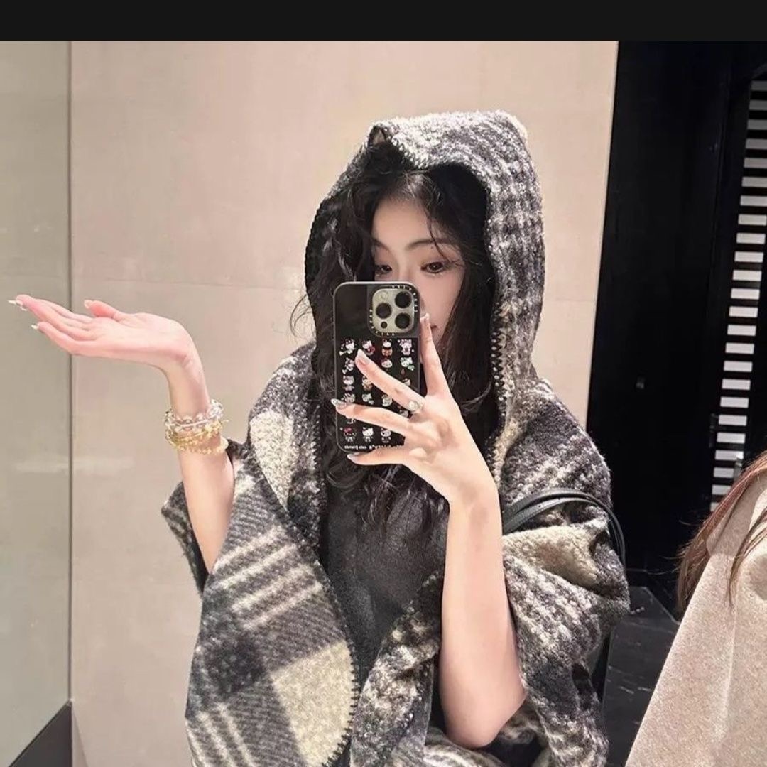 New No. 640 New scarf for women, winter lengthened thickened warm student cashmere Christmas plaid shawl scarf