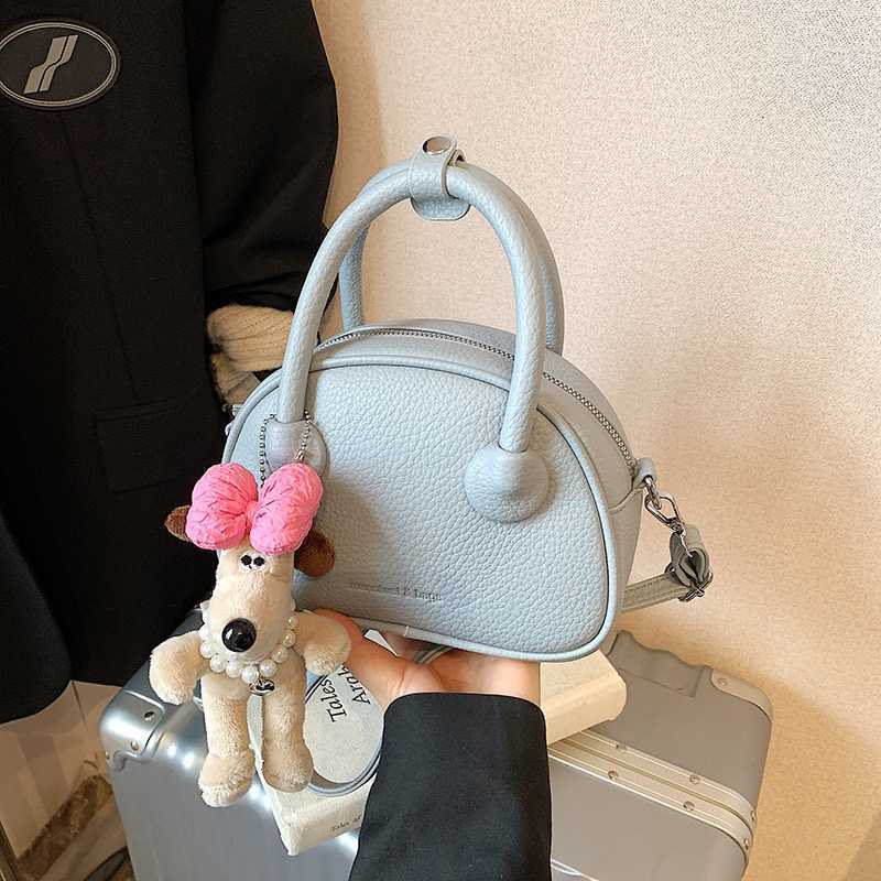 Commuter large capacity handbag niche high-end womens integrated shoulder bag Y250121