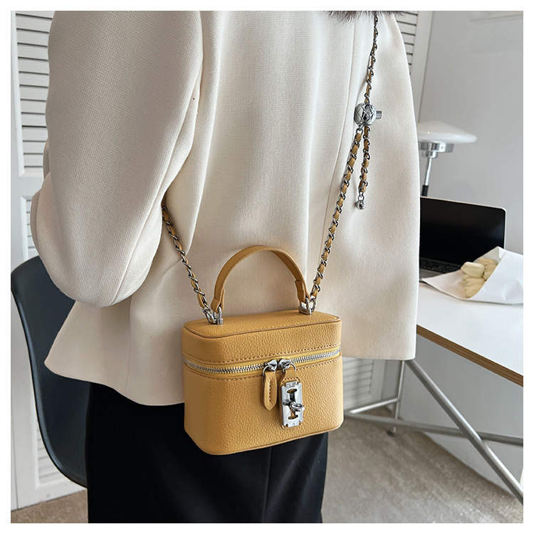 Free shipping new designer Shoulder totes Bags womans ladies flap lady fashion casual Latch handbag women crossbody Underarm armpit bag