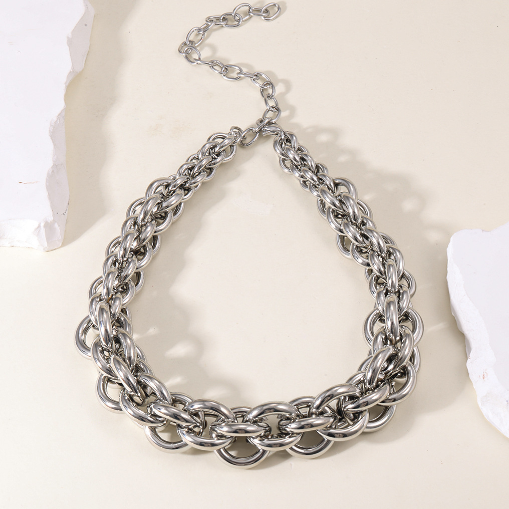 Free shipping designer jewelry European and American Hip-Hop Exaggerated Jewelry Heavy Metal Chain Single Layer Necklace Geometric Simple Clavicle Cha