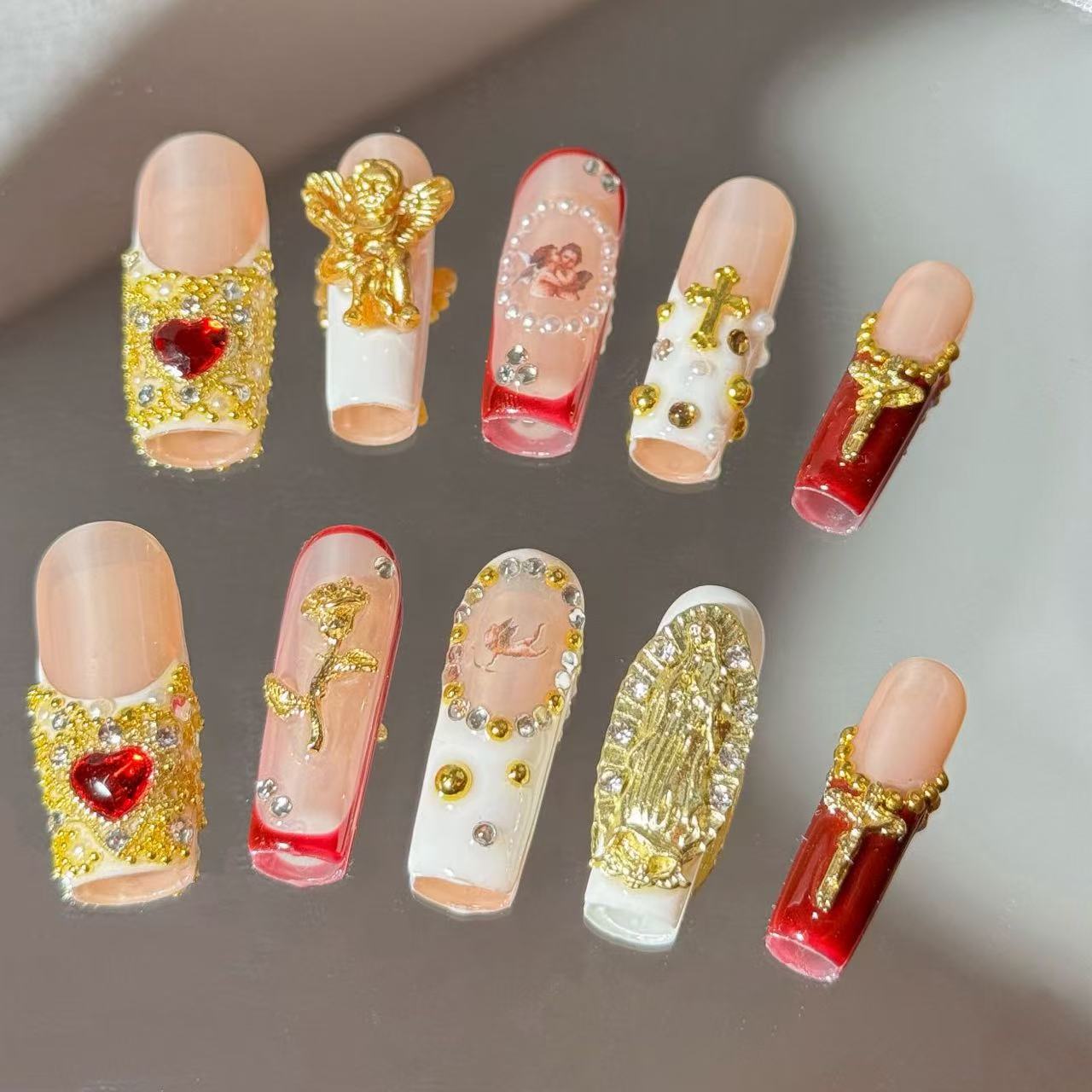 Premium Handcrafted Press-On Nails - Durable Convenience for DIY Beauty Enthusiasts
