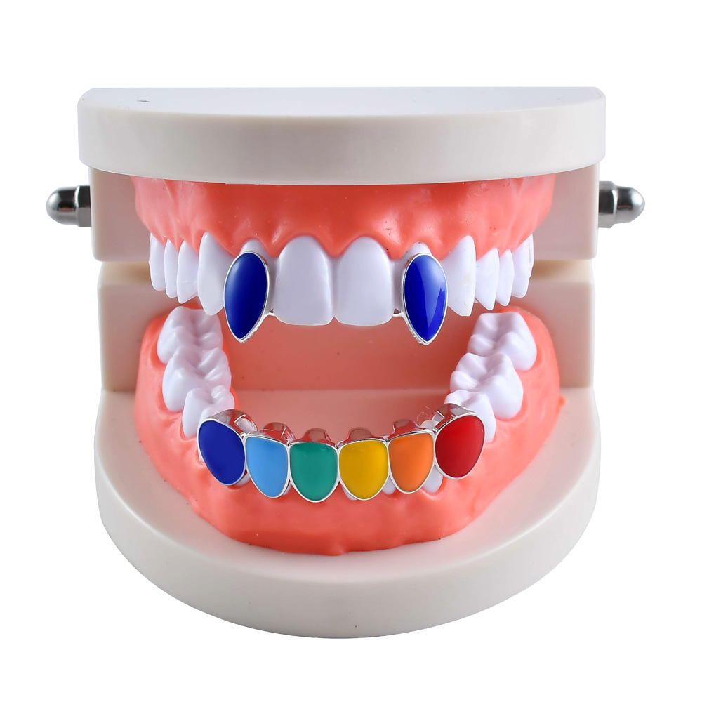 New Arrival 18K Gold Iced Out Rainbow Vampire Fangs Hip Hop Grillz Trendy High Quality Accessory Rapper Costume Accessories
