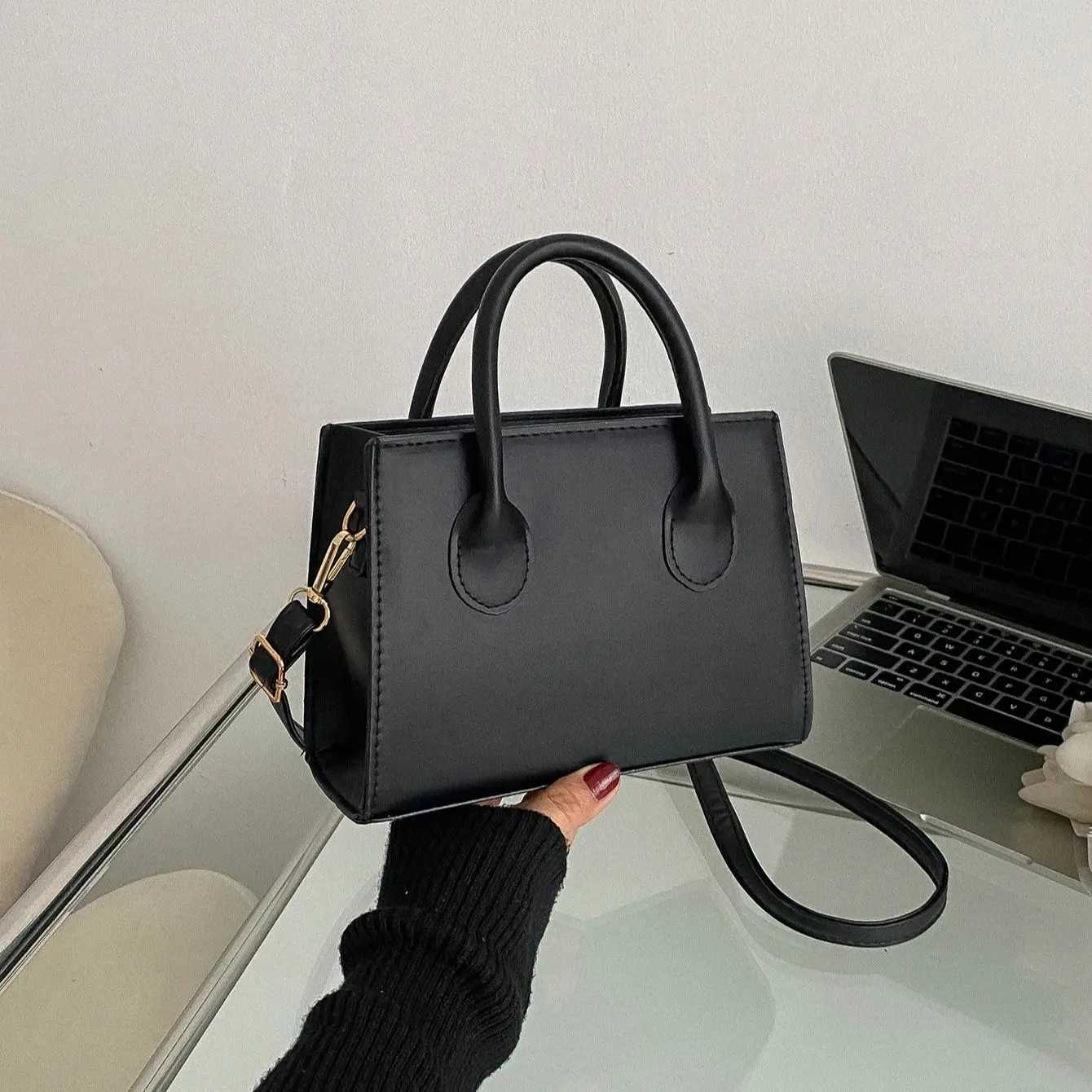 PU Leather Casual Crossbody Bags for Women Ladies Luxury Designer Tote Handbag Female Large Capacity Travel Shoulder Bag SacXJ250627