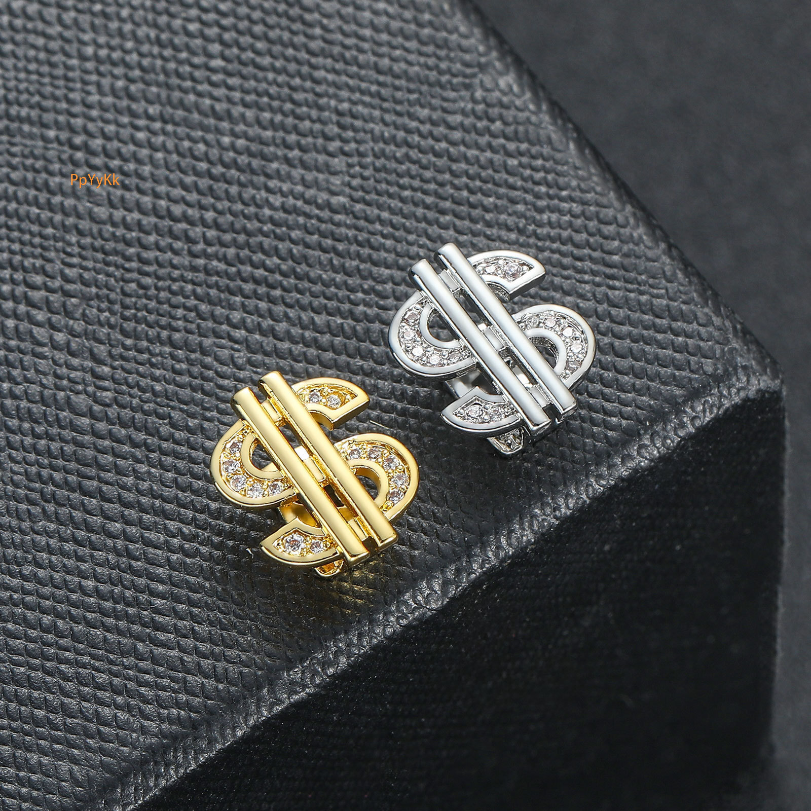 New Arrival Hip Hop Single Dollar Sign Tooth Grillz USD Diamond-encrusted Halloween Teeth Accessories