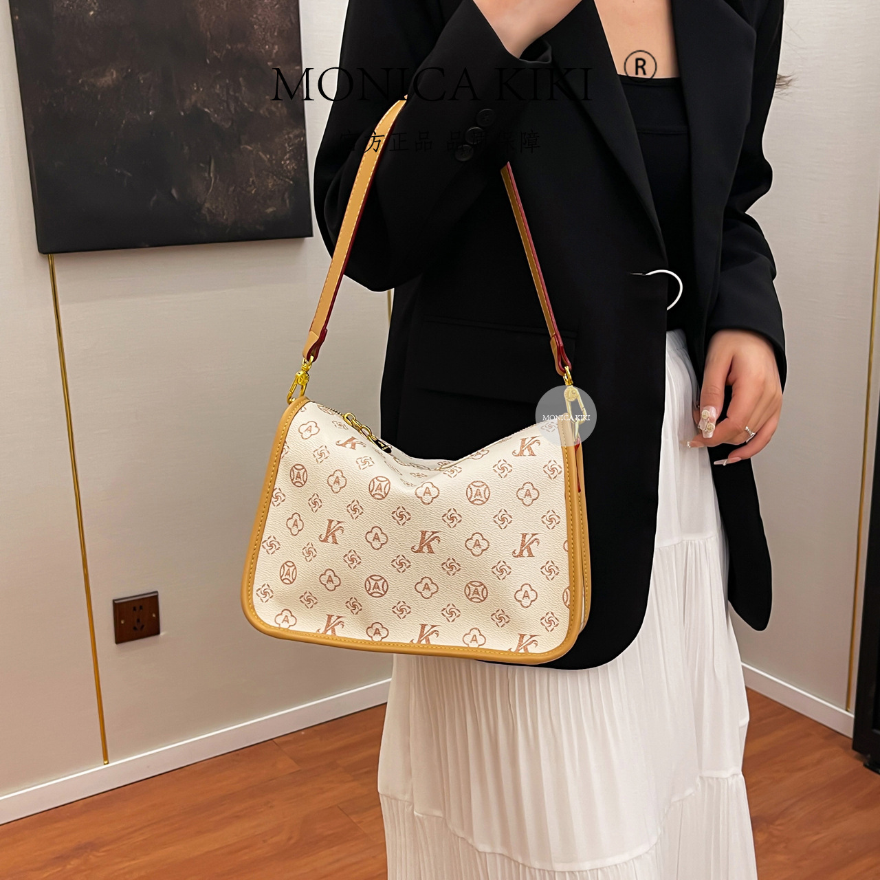 Free shipping designer bag Off-White Printed Letter Hong Kong Style Retro Texture Single Shoulder Bag Color Crossbody Bag Women Bag 2025 New Model