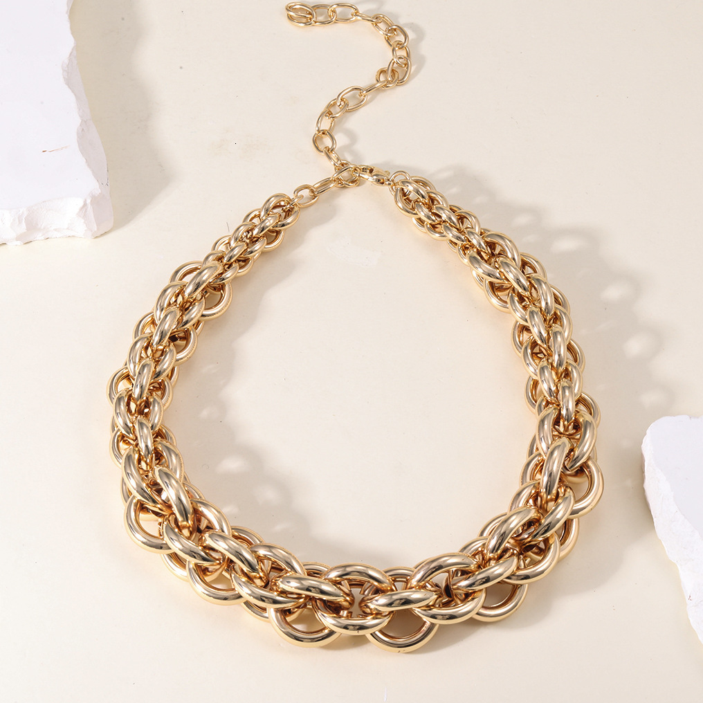 Free shipping designer jewelry European and American Hip-Hop Exaggerated Jewelry Heavy Metal Chain Single Layer Necklace Geometric Simple Clavicle Cha