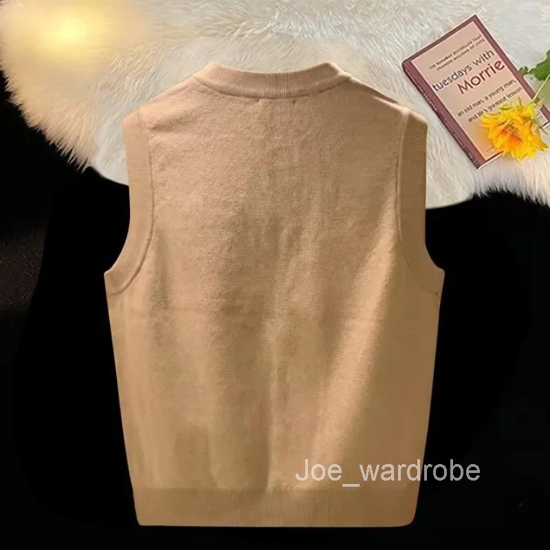Vest Crewneck Man Clothes Black Waistcoat Knitted Sweaters for Men Sleeveless Round Collar Long Sleeve 100 Sheap Heated X S A V