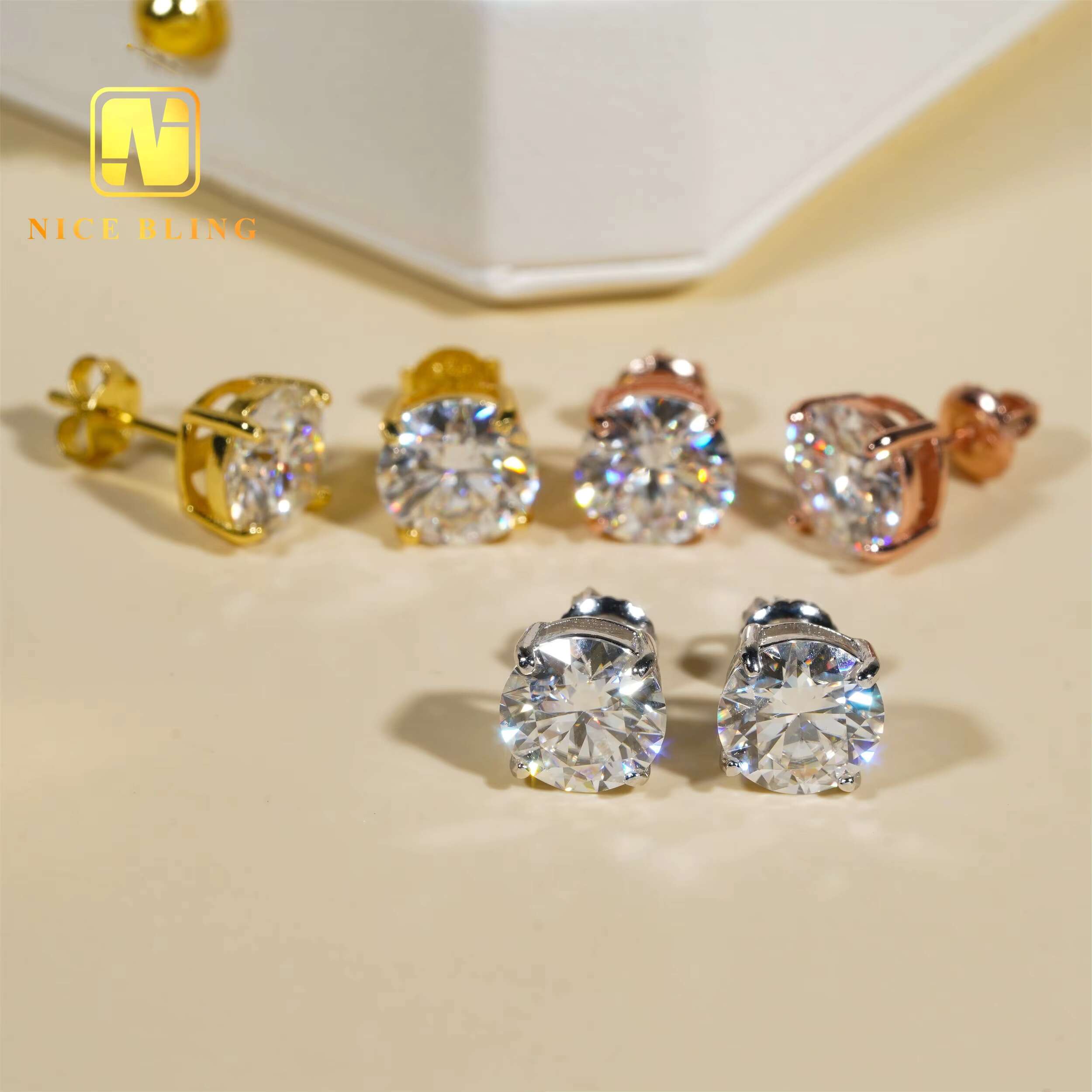 Pass Diamond Tester Hip Hop Ear Studs 925 Silver Solitaire Earrings 3mm to 10mm 4 Claws Moissanite Diamond Studs for Men Women