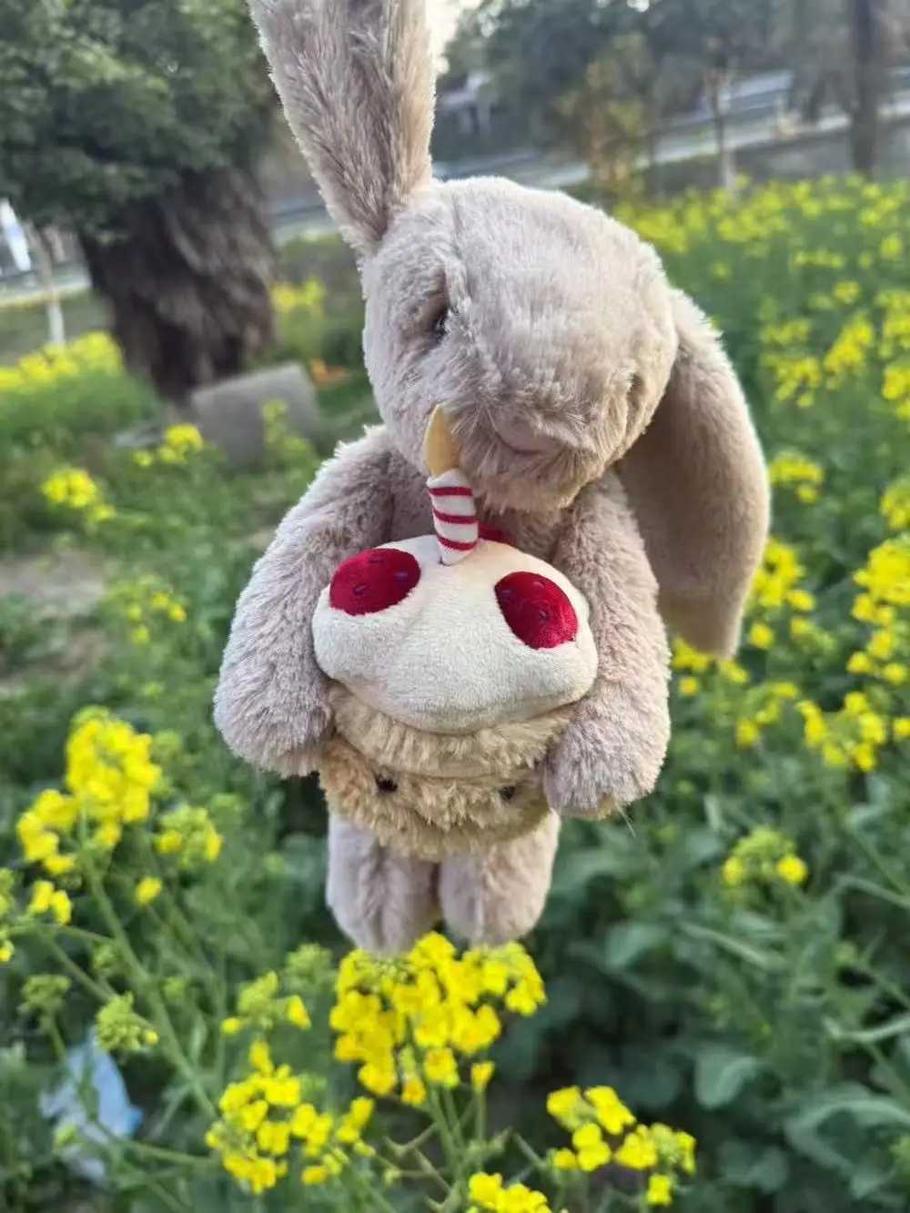 30cm simulated rabbit figurine with cake filling plush toy figurine cartoon anime cute pillow childrens gift fun doll X250628
