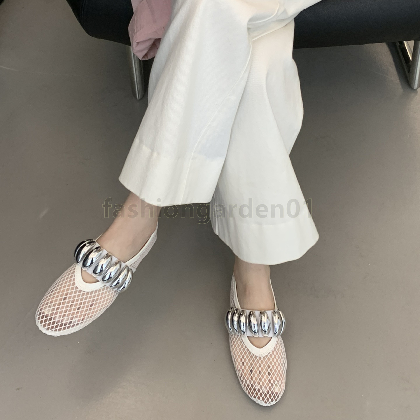 designer sandals women summer sandal woven mesh flats heels luxury shine metal buckle elastic bands black white red anti-skid sandale comfort daily wa