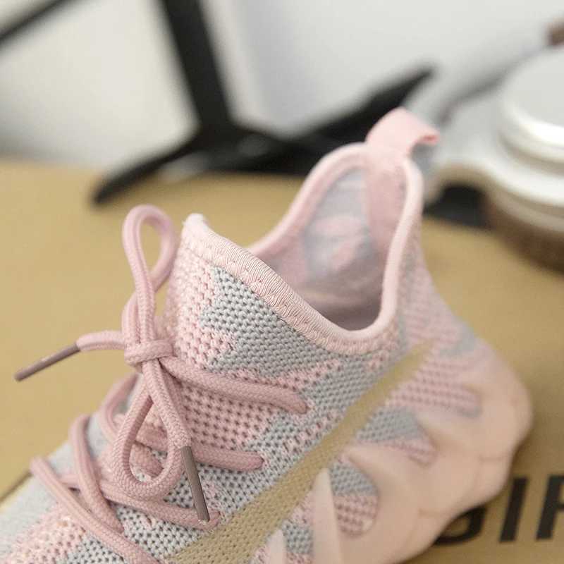 2025 Autumn Sles Boys Sneakers Childrens Shoes Breathable Mesh Shoes Fly Weaving Girls Casual Shoes Soft Sole Baby XJ250628