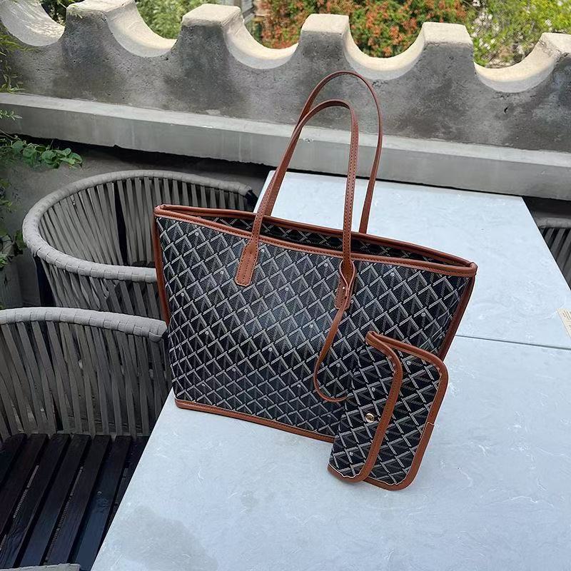 2025 Designer bag tote bag double-sided dual-use calf leather tote bag shopping bag single shoulder handbag mini women's green version beach bag 