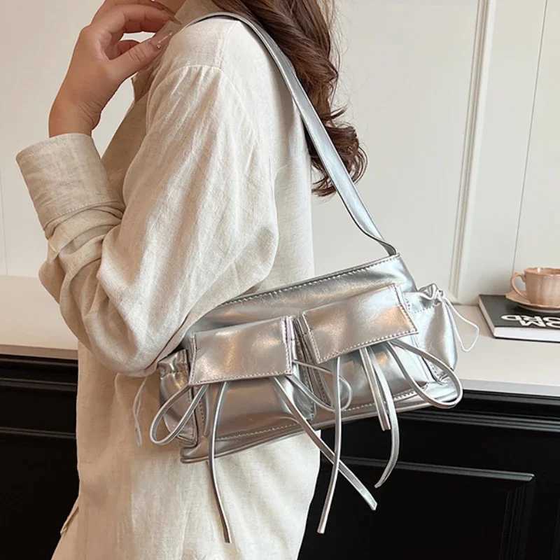 Double Pockets Design PU Leather Shoulder Bags for Women 2025 New Fashion Trend Crossbody Bag Females Silver Handbags XJ250627