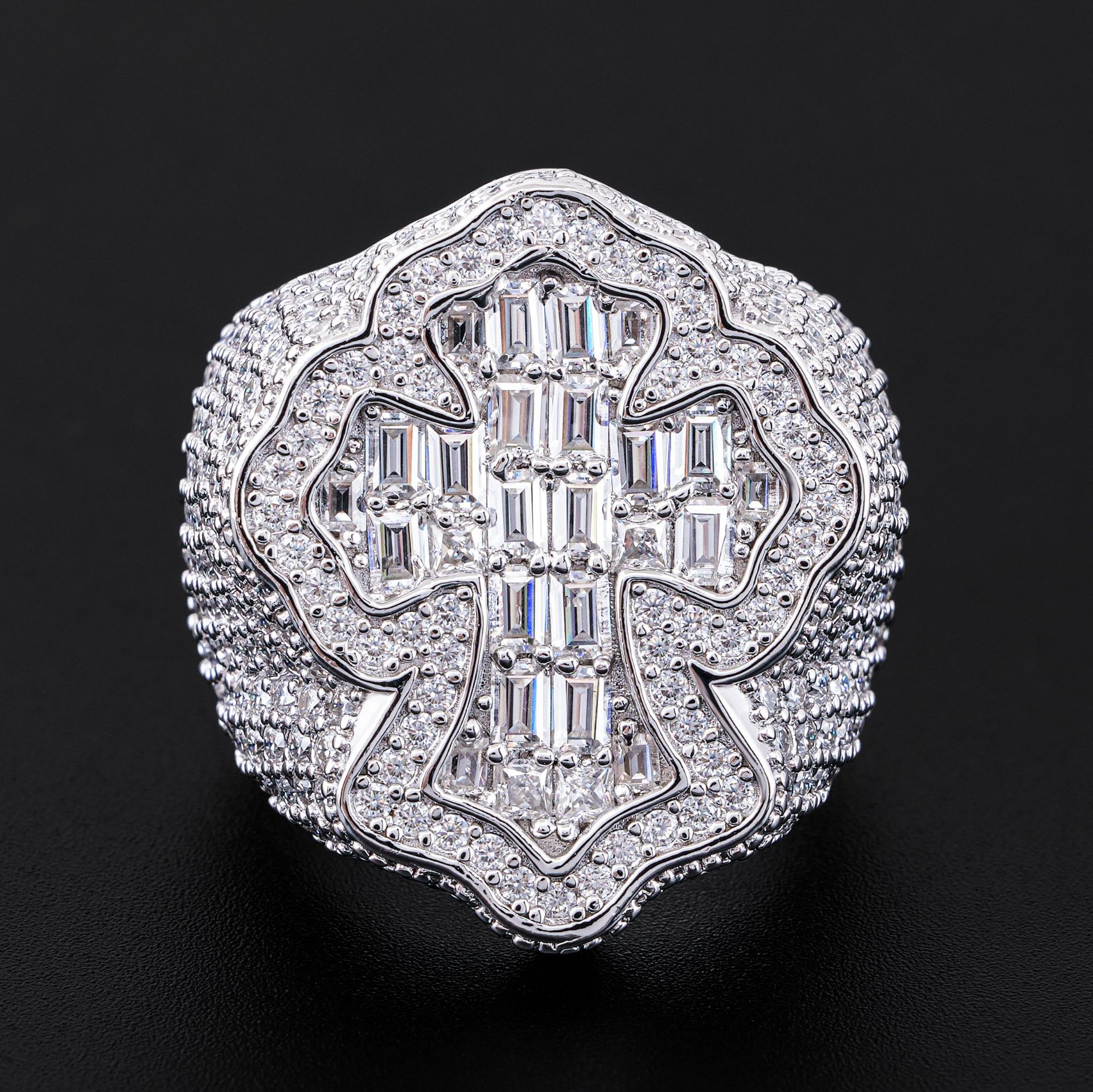 Hip Hop Style Men Jesus 925 Sterling Silver Ice Out Baguette Cross Moissanite Ring