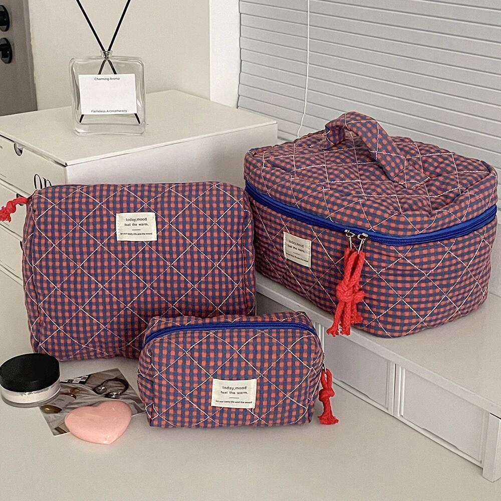3 Bags Set Fashion Women Classic Cosmetic Large Capacity Toiletry Makeup Organizer Pouch Ladies Zipper Quilted Bag