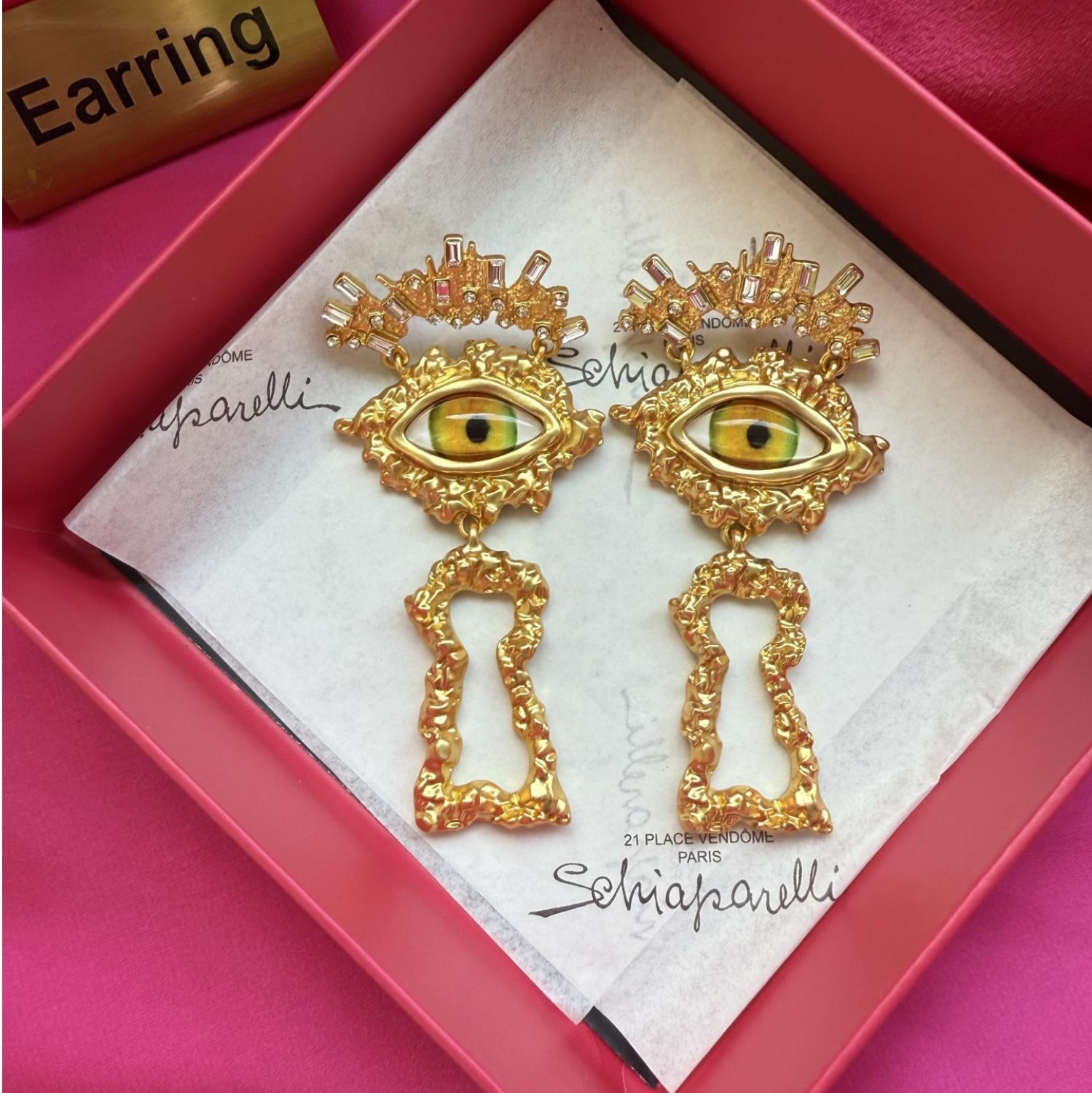 New Designed women the Devil's Eye earrings Classic Keyhole Series Keyhole Earring Ear studs Designer Jewelry Schiaparelli-R10076