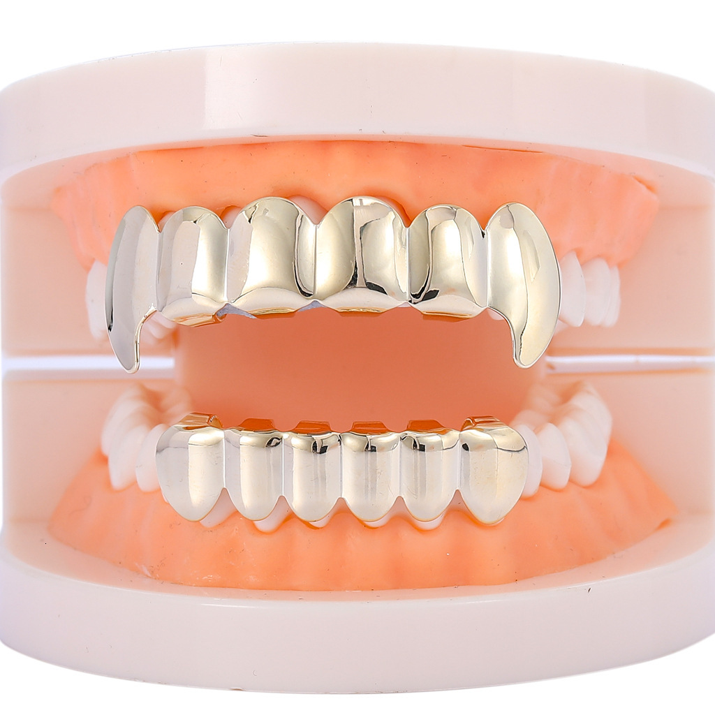 Halloween Hip Hop Vampire Fangs Teeth Grillz Iced Out Wolf Fang Gold Teeth Premium Rapper Accessories Pass the diamond tester