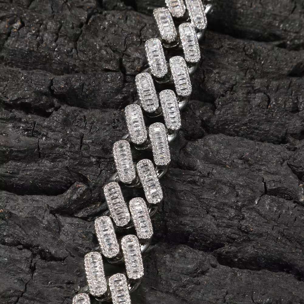Hip Hop Jewelry AAAAA Cubic Zirconia Diamond Necklace Iced Out 15mm Miami Cuban Link Chain Fashion Necklaces for Men