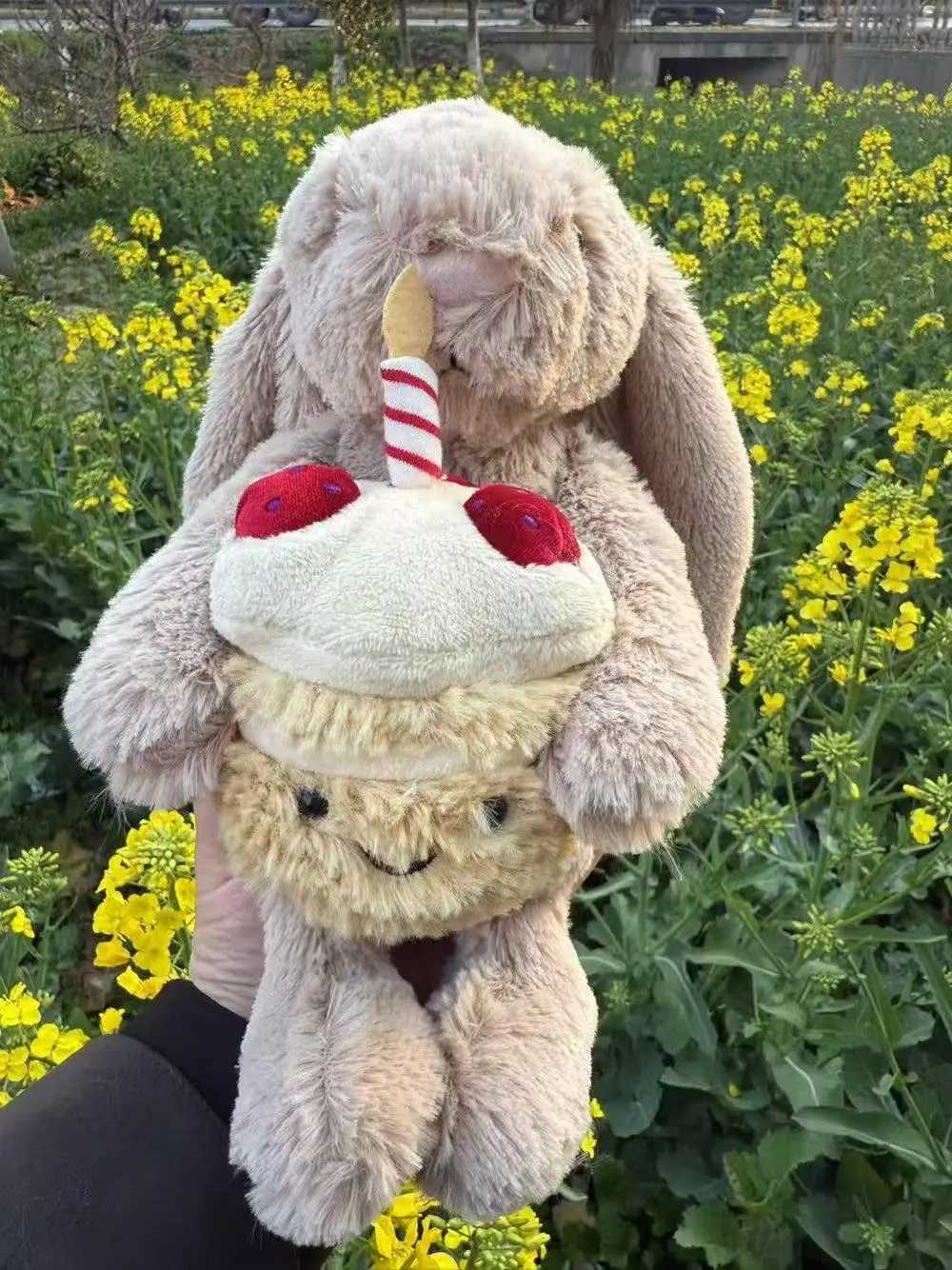 30cm simulated rabbit figurine with cake filling plush toy figurine cartoon anime cute pillow childrens gift fun doll X250628