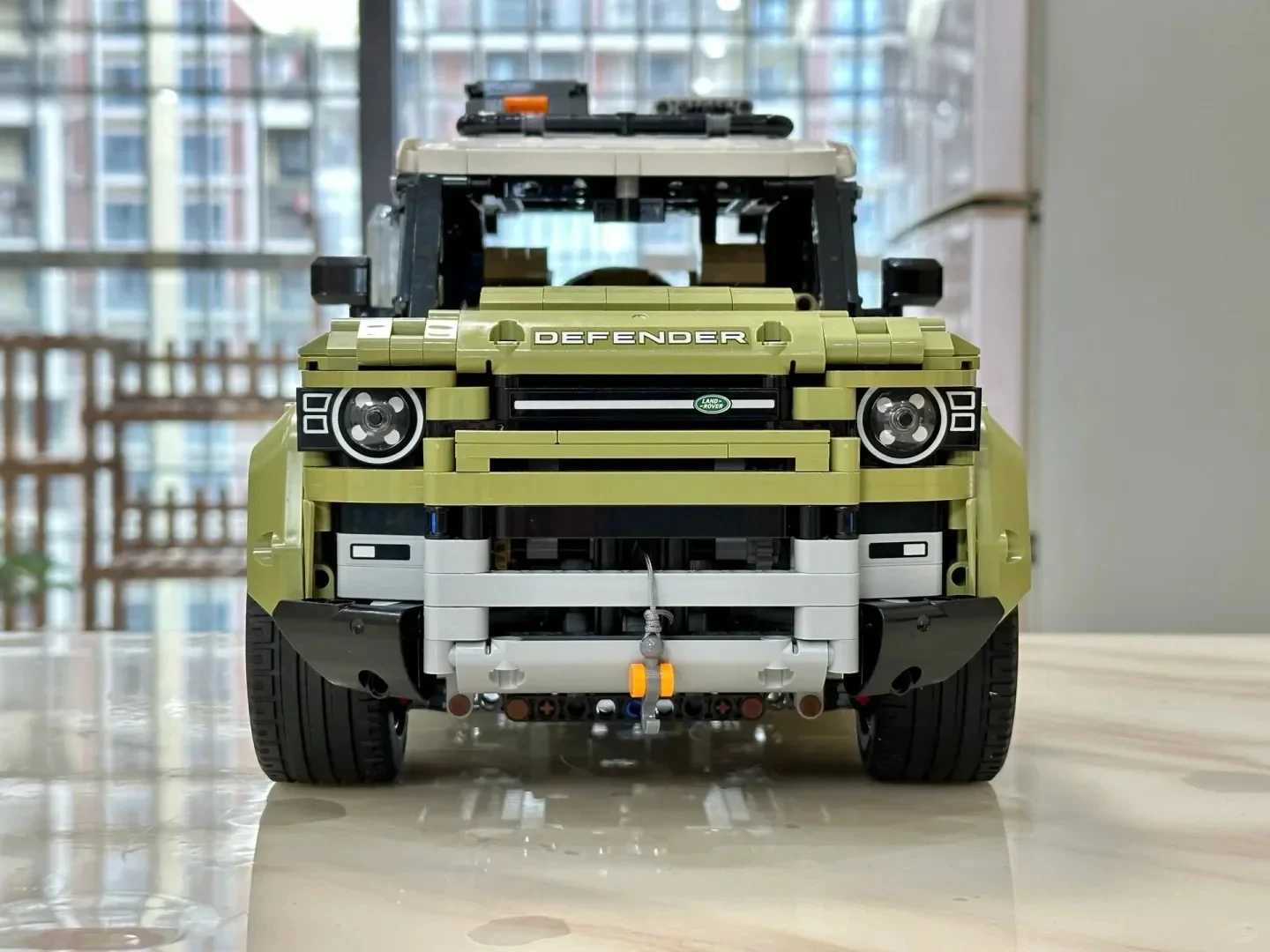 2573PCS Technical Land Off-road Defender Sports Car Building Blocks MOC Bricks for Boys Vehicle Toys Gift For Children Y250627