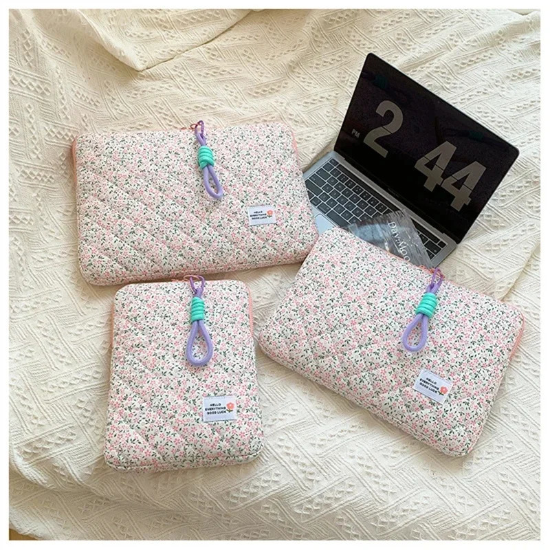Ins Cute Flower Laptop Sleeve Computer Carrying Case Bag 11 13 14 15.3 15.6 Inch Portable Table Cover Bags for Mac Book HP ASUS 250627