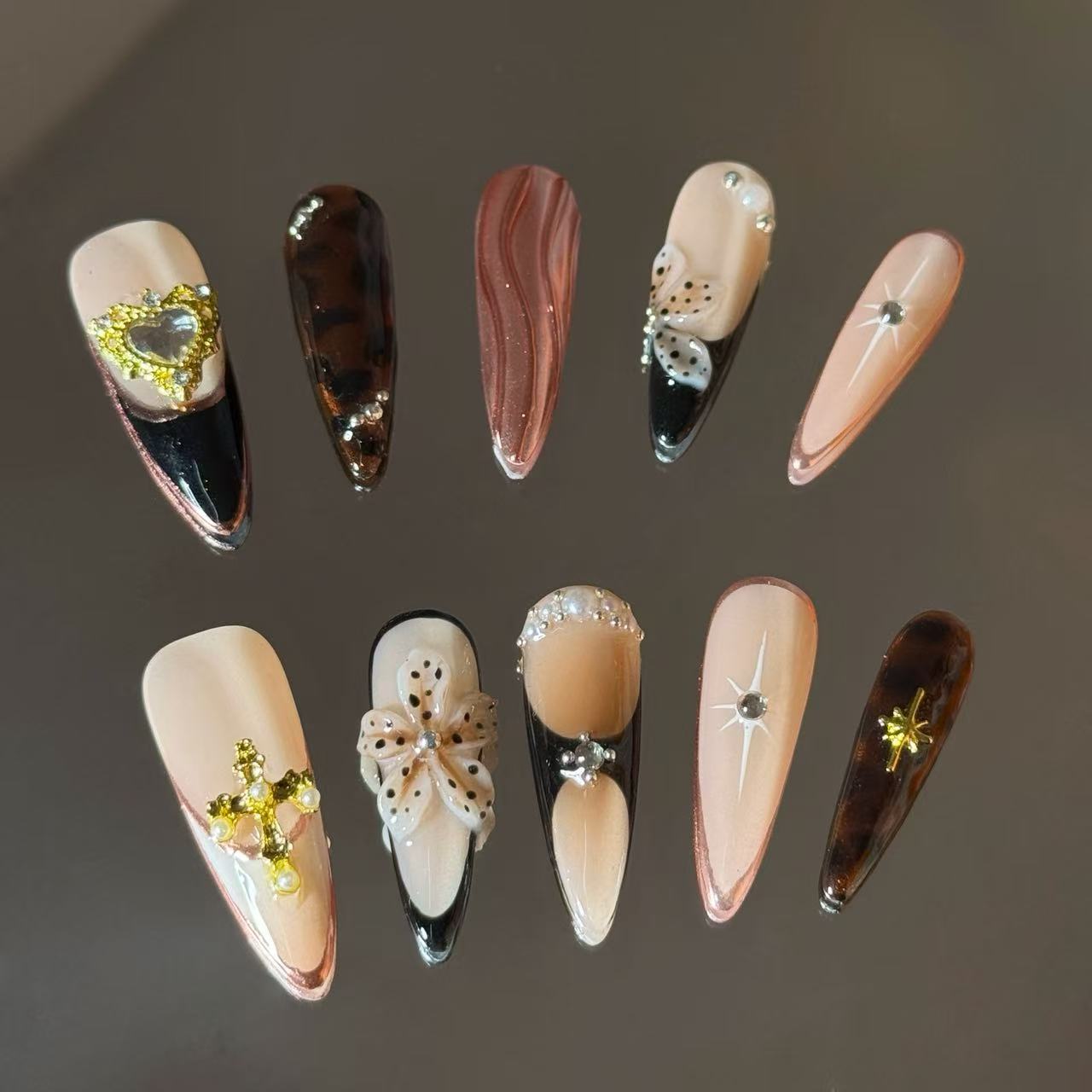 Premium Handcrafted Press-On Nails - Durable and Reusable for Fashionable Convenience