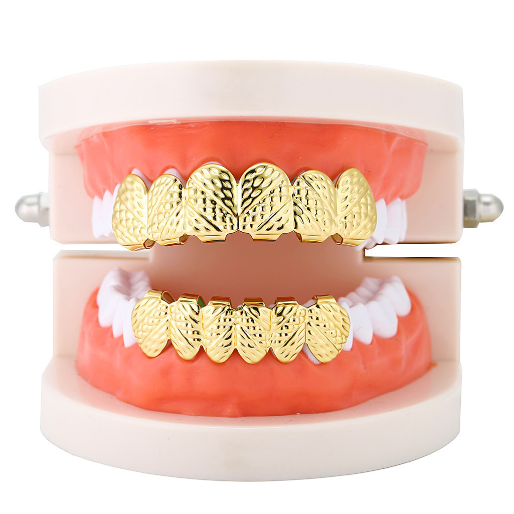 New Arrival Hip Hop 18k Gold Plated Cross-textured Carved Facet Grillz Premium Dental Accessories Rapper Costume Accessories