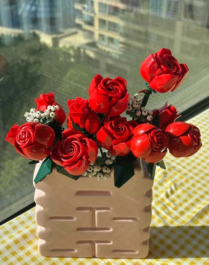 Romantic Rose Flower Bouquet Building Blocks Creative Home Desk Plant Decoration Assemble Bricks Toys for Gifts Girls Lady Y250627