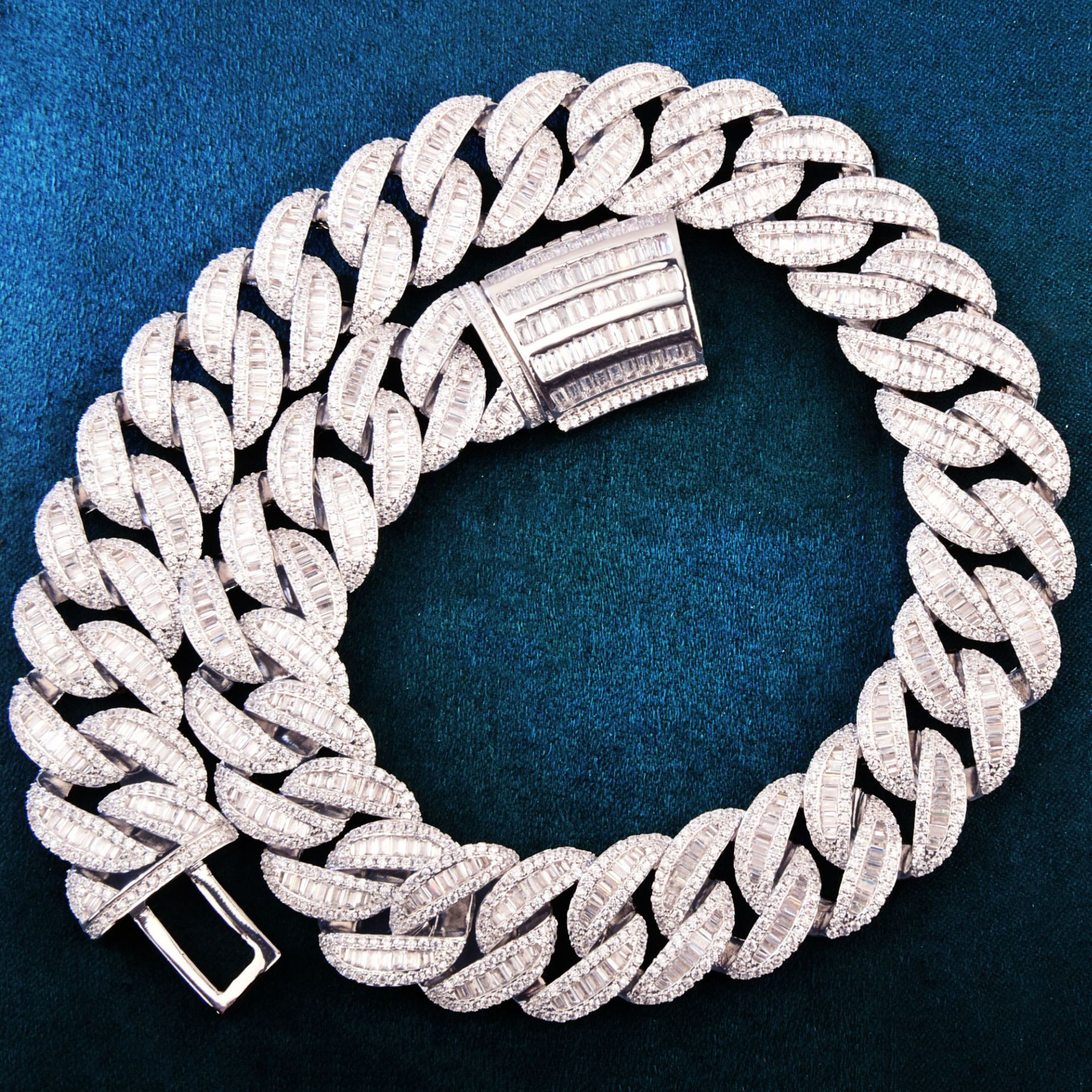 20mm Luxury VVS Moissanite Iced Out Hip Hop Semi-Arc T-Step Cuban Chain Edgy Bling Multi-Size Statement Jewelry Pass the diamond tester