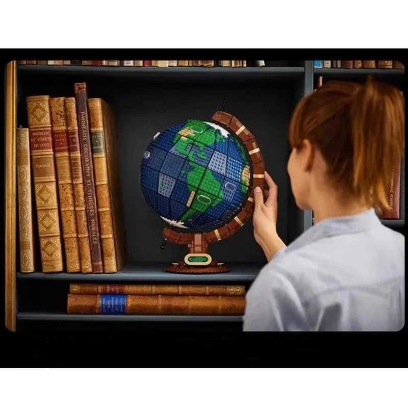 New product 2585PCS creative globe map model building block technology MOC building block creative assembly childrens toy birth Y250627