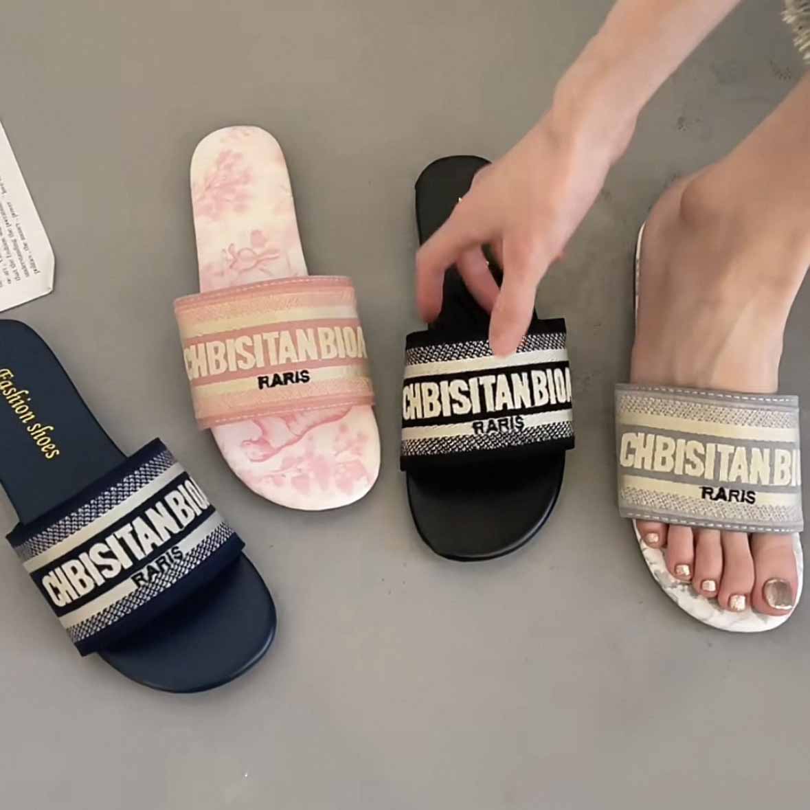 hot designer slippers flat slides for womens sandals girl blue pink fashion embroidery slipper outdoor shoes size 35-42