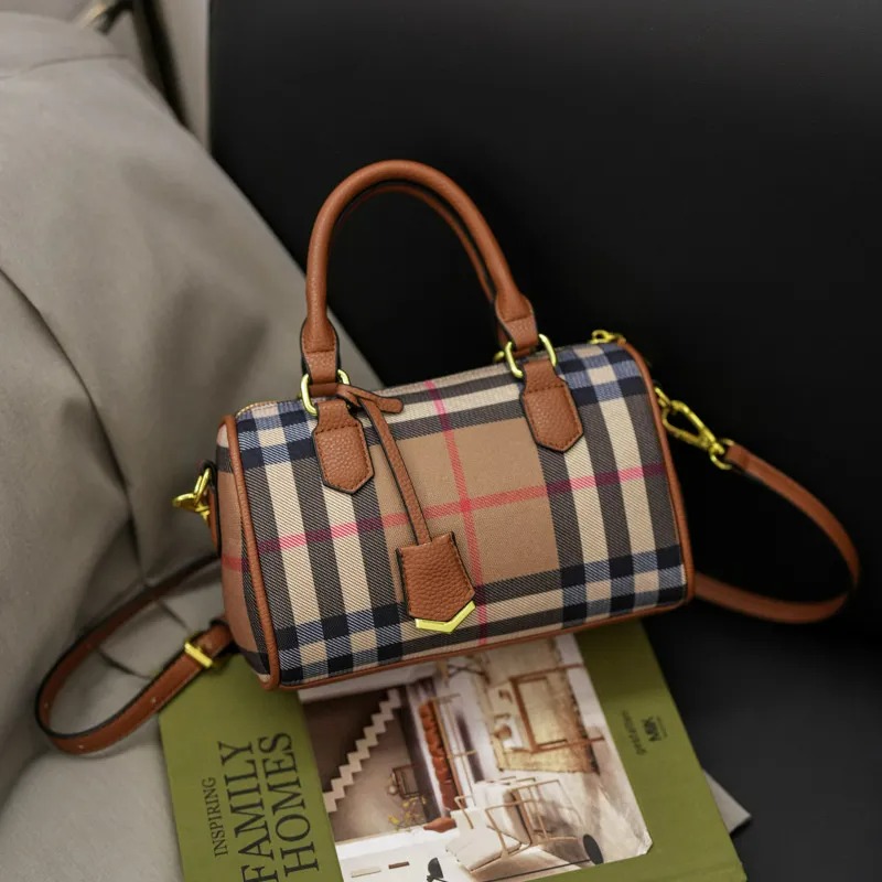 Designer bag Luxury Bag new fashionable commuting high-end texture printed pillow bag hand-held shoulder crossbody bag for womens