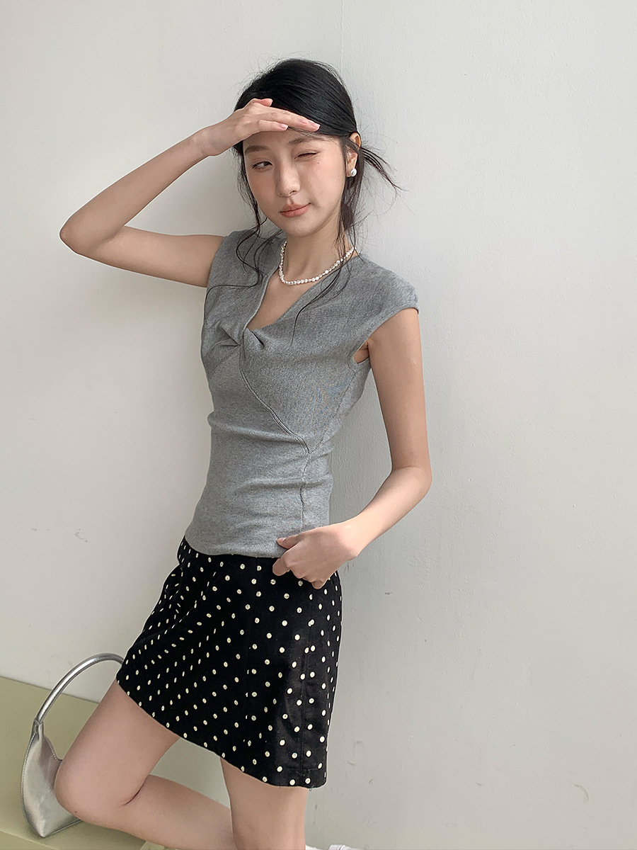DR170 Sleeveless Sweater Women Korean Style All-match Solid Color V-neck Top