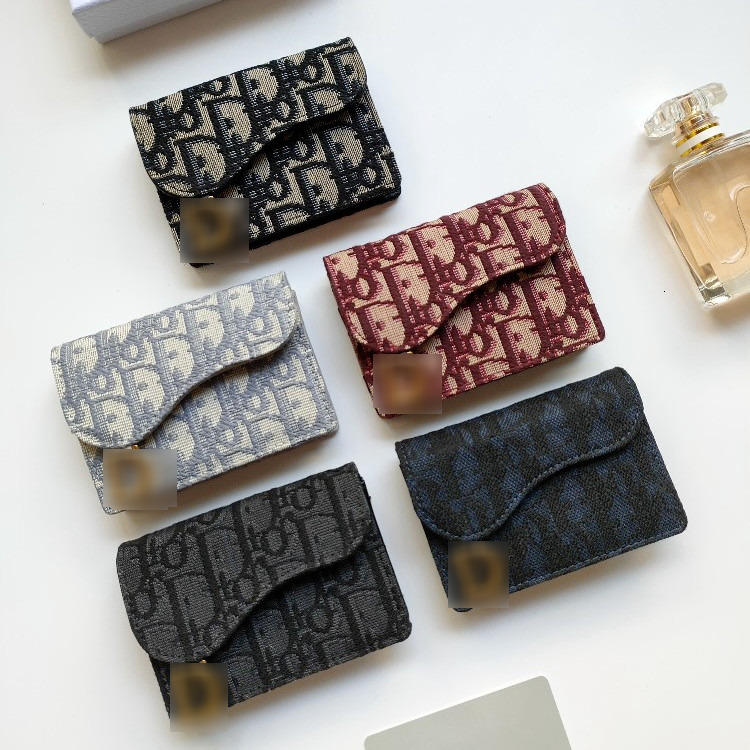 2025 designer credit wallet brand cardholder multi-card slot trendy European and American fashion cross-border high-level sense multi-functional leather new design