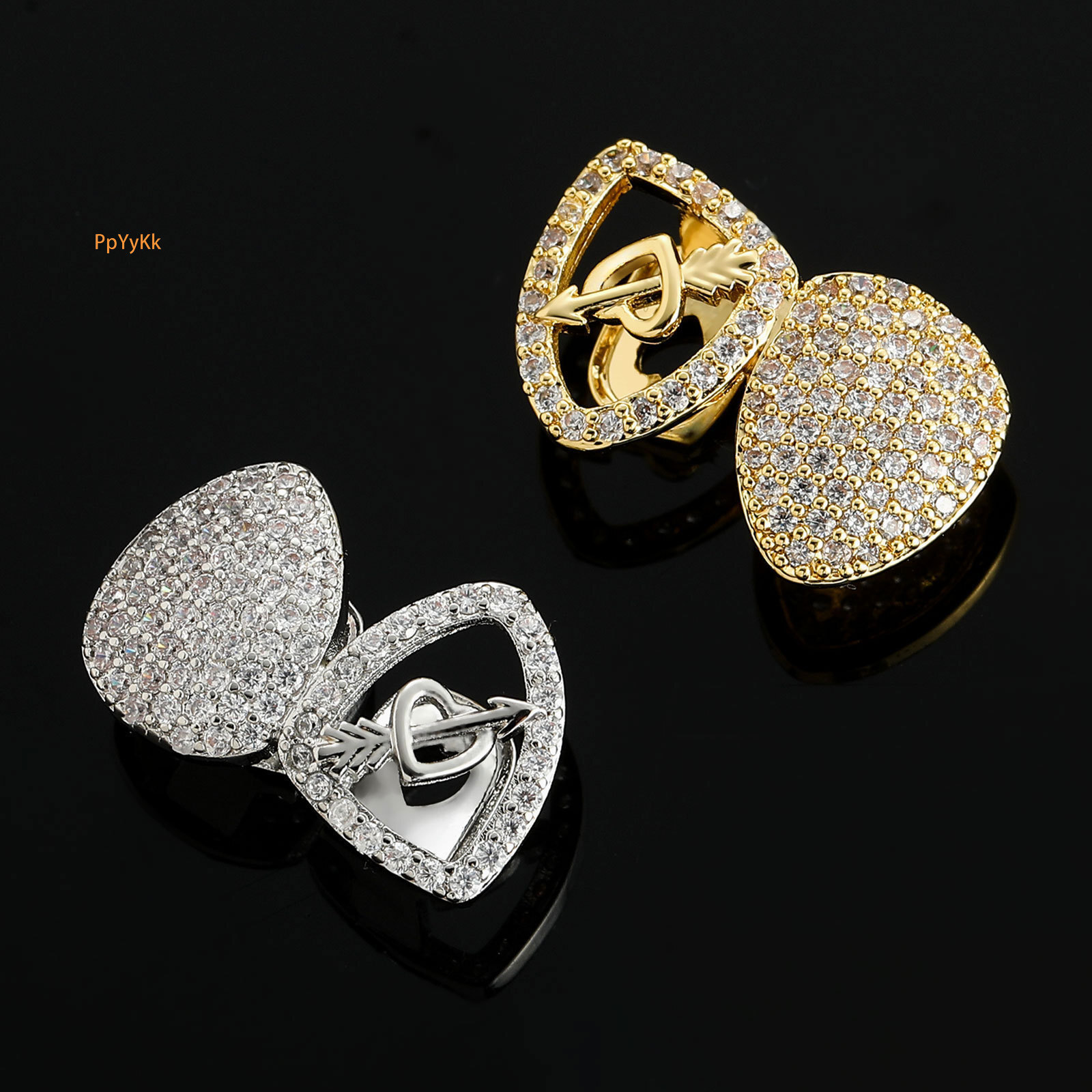 New Arrival 2-teeth Arrow Through Heart Diamond-encrusted Premium Hollow Creative Halloween Grillz