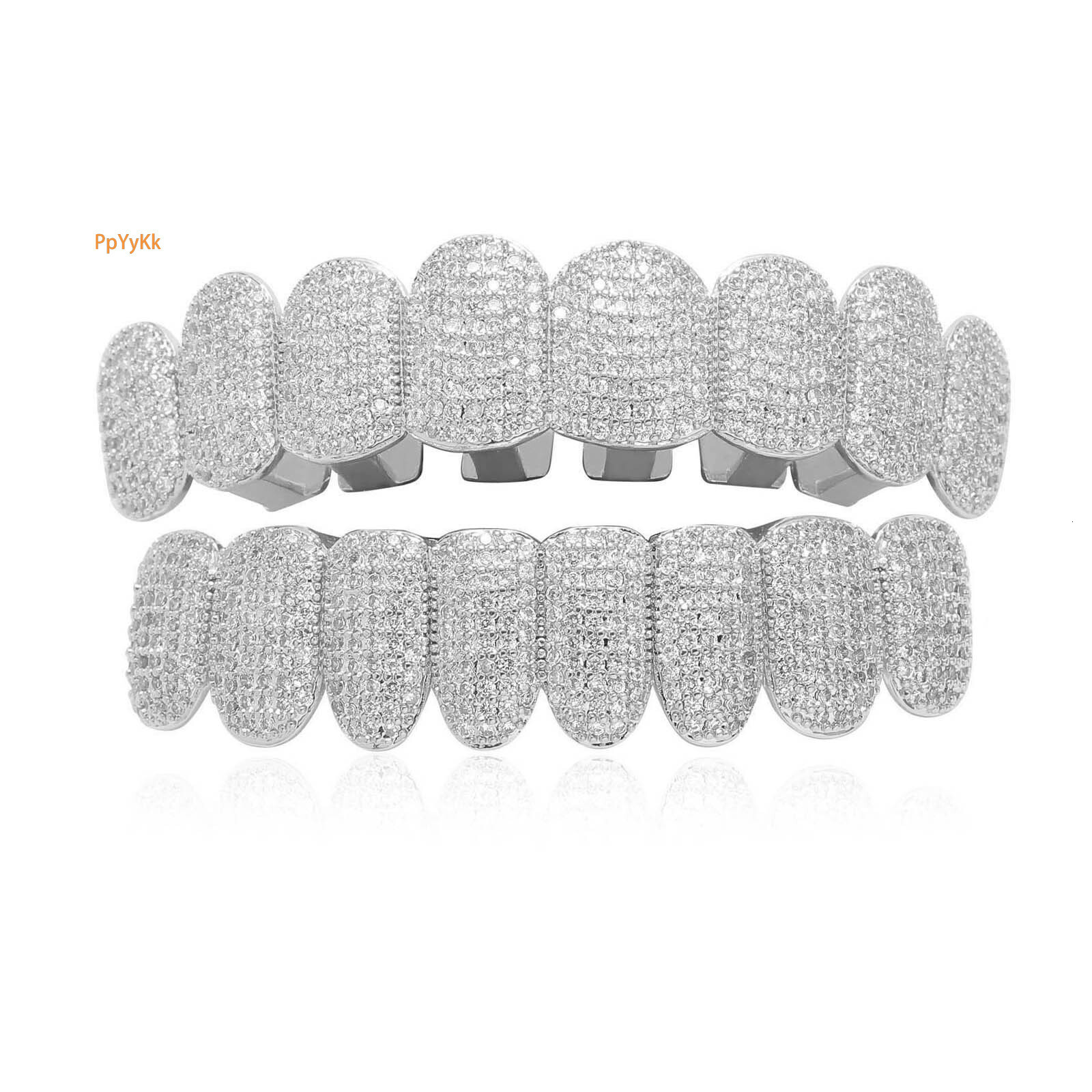 New Arrival 18K Gold Plated 8 Tooth Iced Out Diamond Hip Hop Grillz Trendy Statement Accessory for Men
