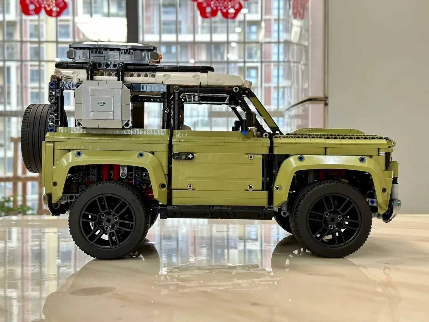 2573PCS Technical Land Off-road Defender Sports Car Building Blocks MOC Bricks for Boys Vehicle Toys Gift For Children Y250627
