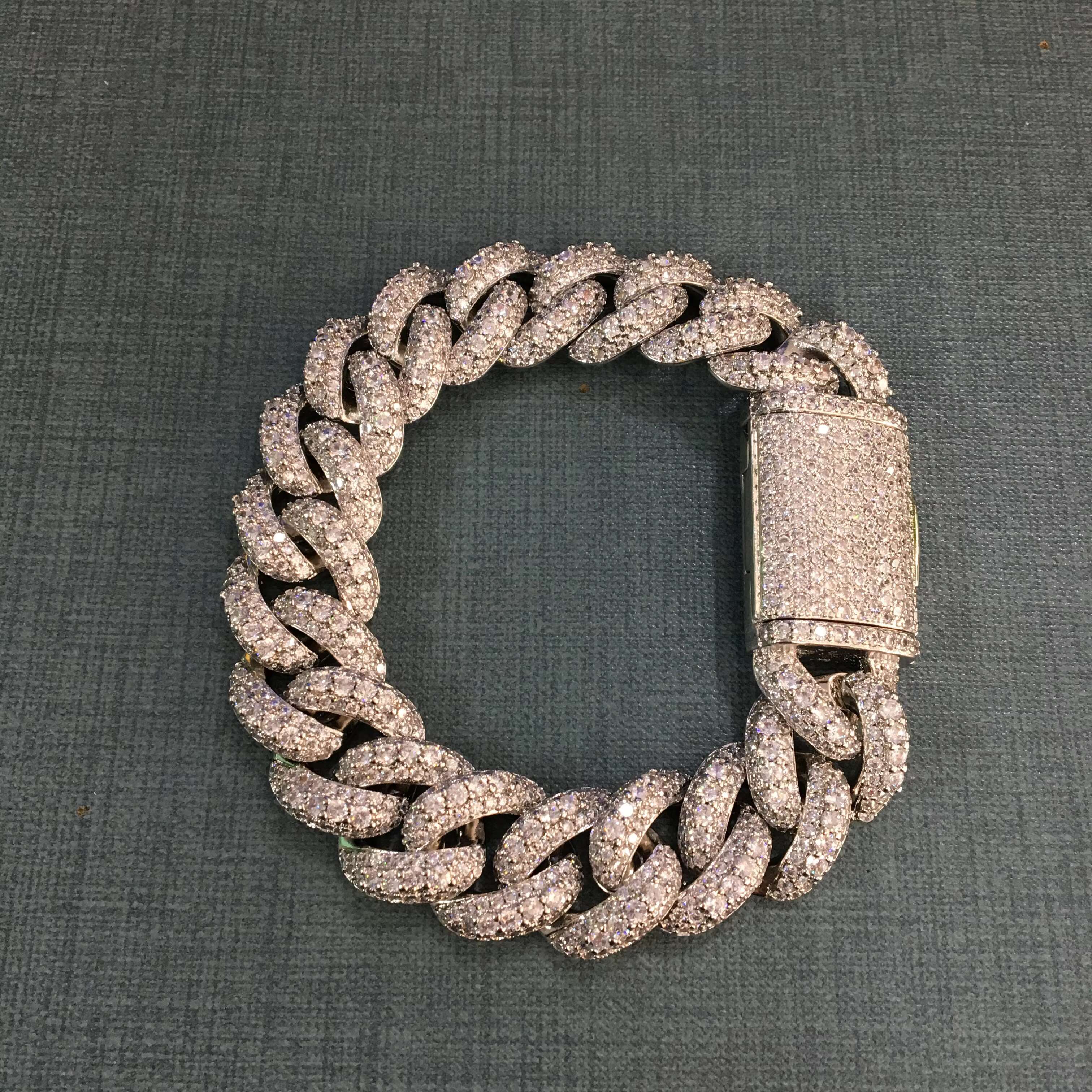 moissanite bracelet Fashion Hip Hop Necklace Iced Out Silver 12mm Miami Cuban Link Chain Men Women Figure Connecting Necklaces