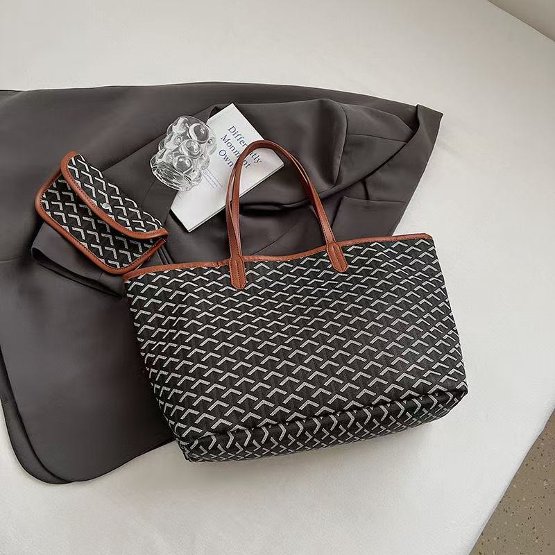 2025 Designer bag tote bag double-sided dual-use calf leather tote bag shopping bag single shoulder handbag mini women's green version beach bag 