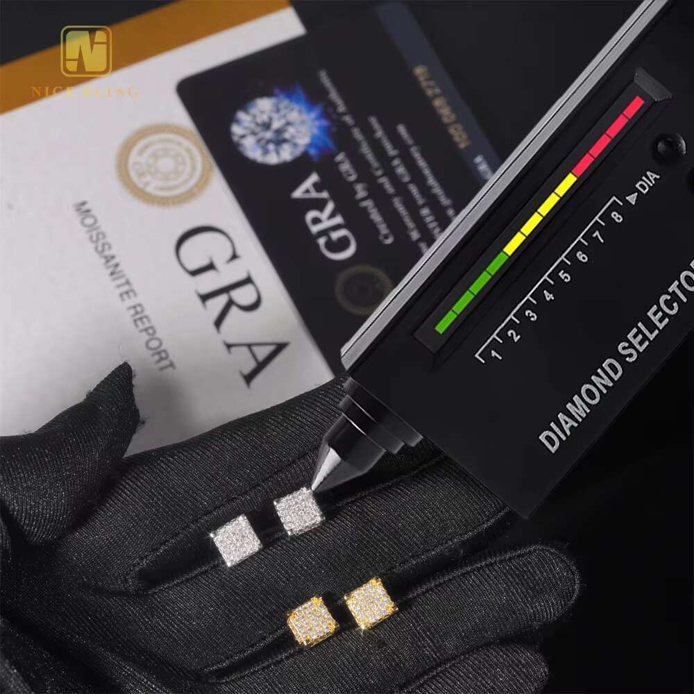 Ice Out Moissanite Ear Stud VVS Sparkly Jewelry S925 Sterling Silver Gold Plated Round Cut Diamond Stud Earrings for Women