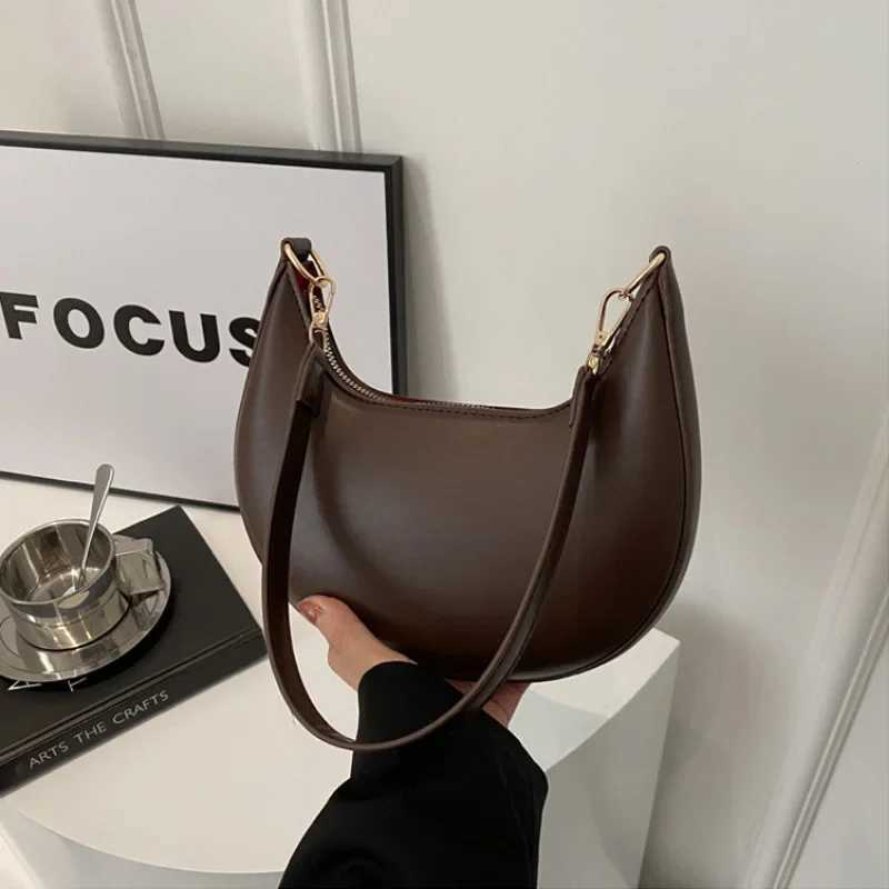 Luxury Mo-shaped Designer Bag Fi Pu Leather Women Shoulder Bag Elegant Zipper Lady Handbags Casual Female Underarm Bags XJ250718