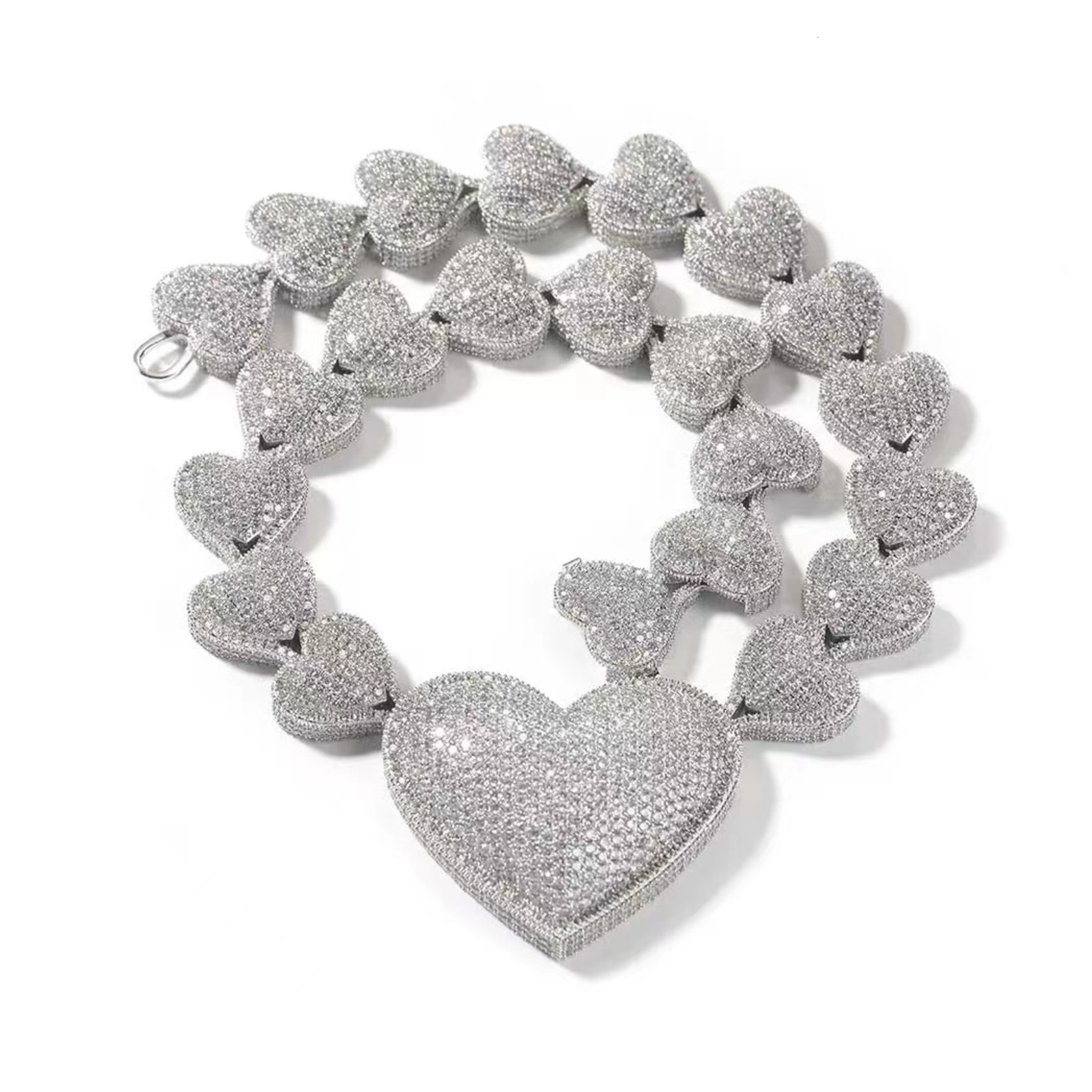 New Arrival Hip Hop Heart Necklace Fully Iced Out Personalized Trendy Hip Hop Accessory Heart Shaped Necklace VVS Moissanite High Quality Pass the dia