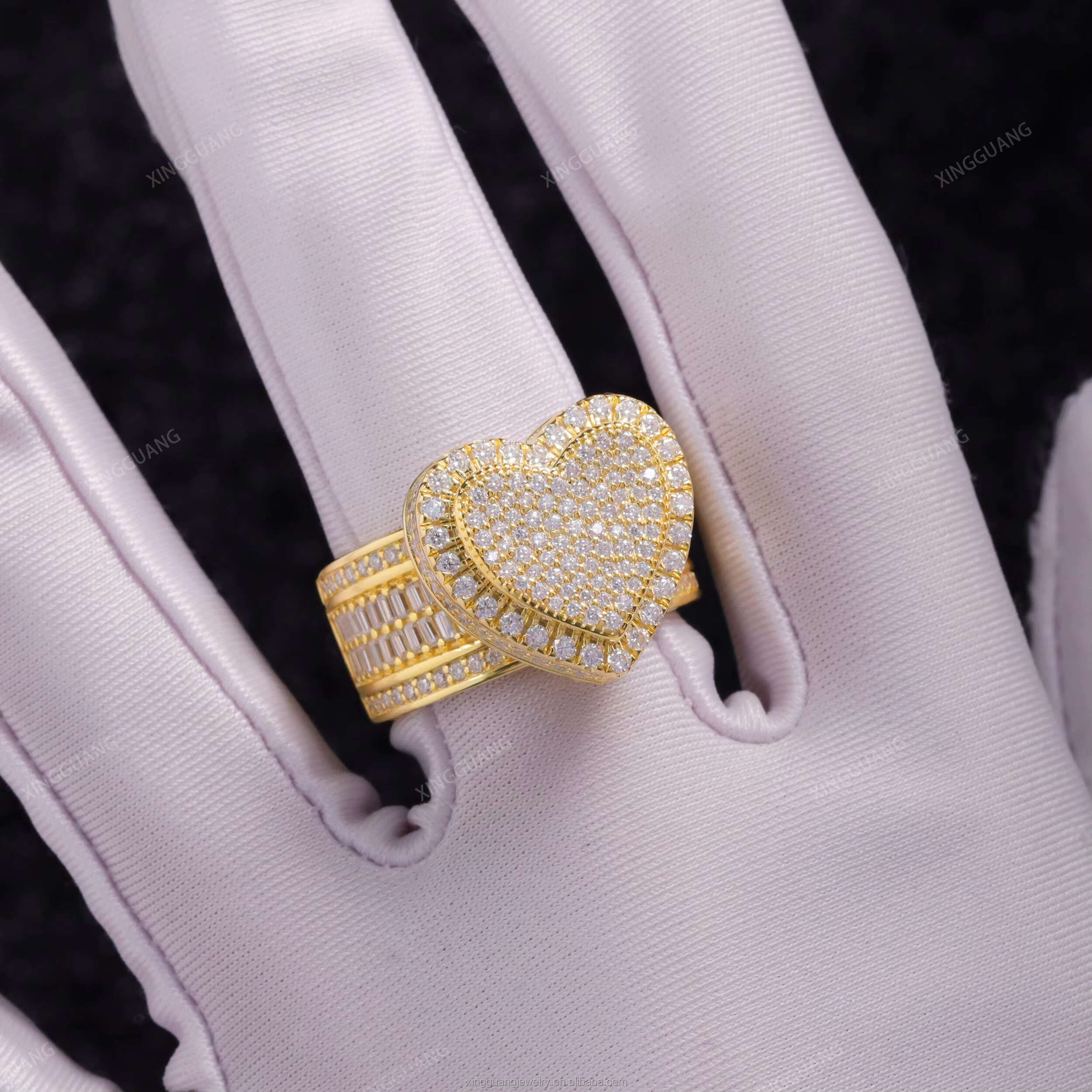 New Popular Mossanite Rings Rapper Jewelry Heart Shape S925 Sterling Silver 18k Gold Plated Men Ring Pass Diamond Tester