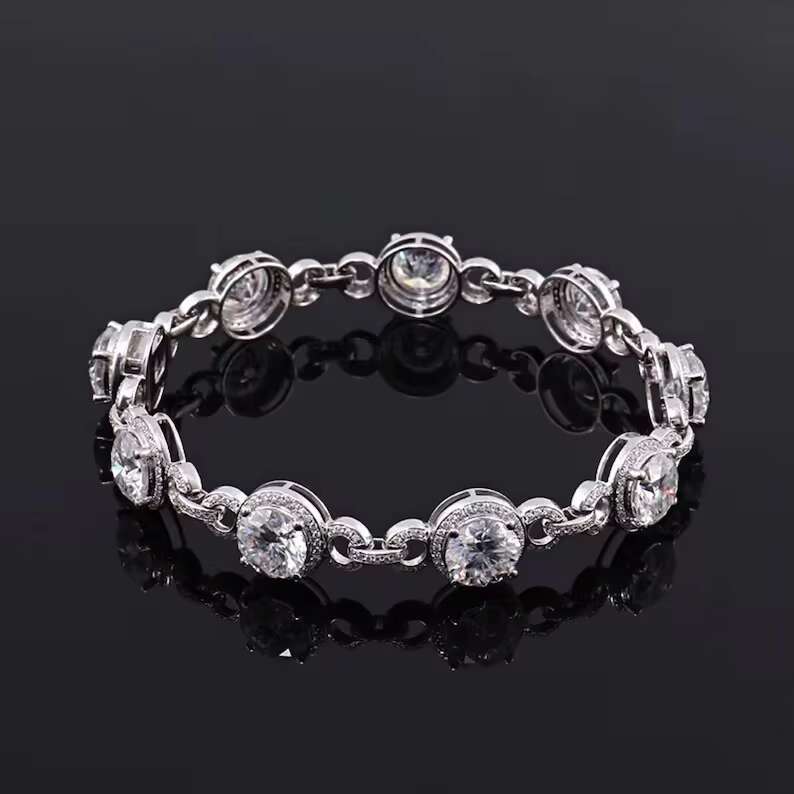 18 K White Gold Moissanite Diamond Bracelet Round Brilliant Cut Color Moissanite Bracelet Style Solid Gold Bracelet