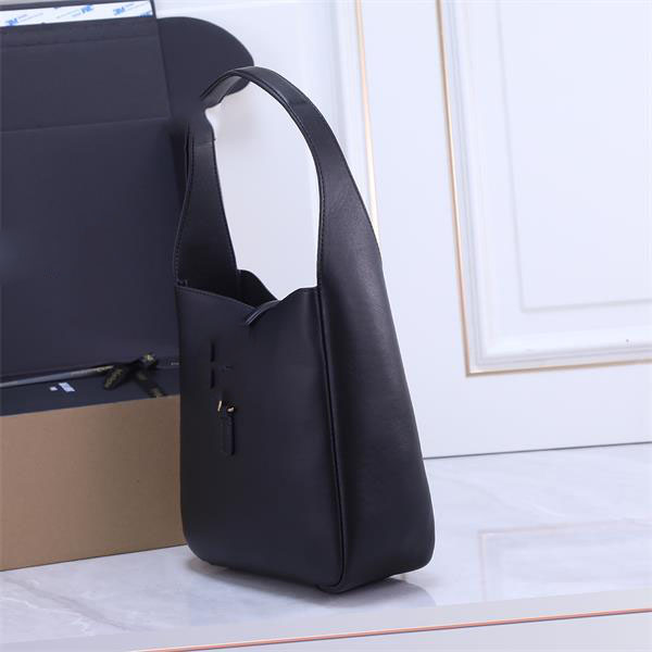2025 new multi colored women's luxury designer bag shoulder bag vegetable basket accessories crossbody bag wallet classic handbag armpit bag denim color baohaizi 8A
