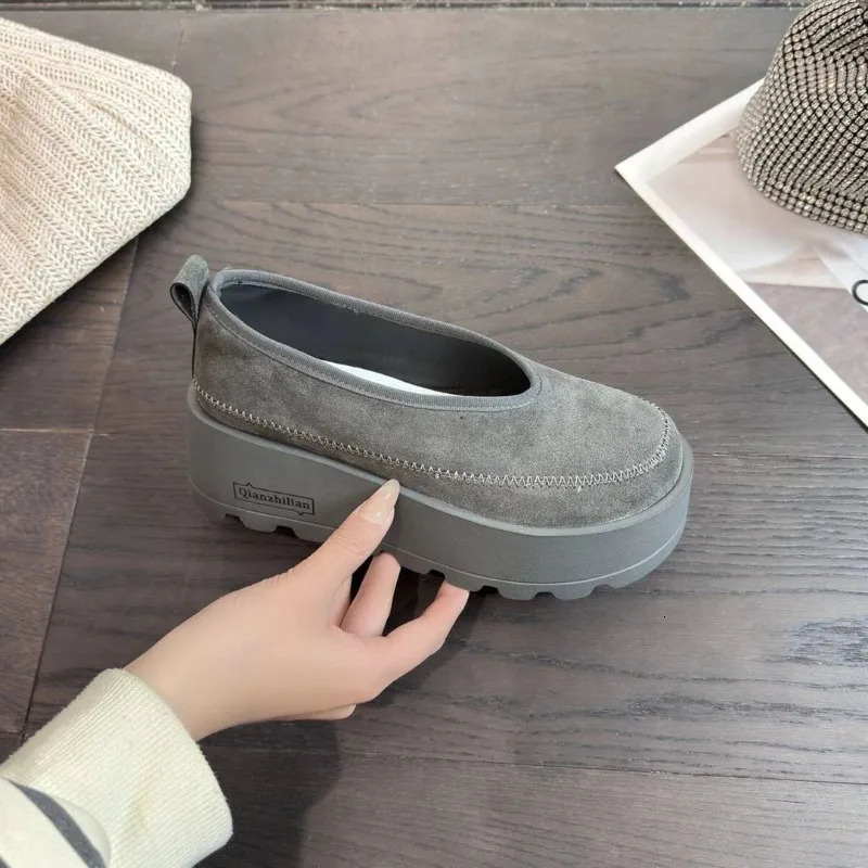 Fashion Suede Platform Shallow Woman Shoes Yellow Loafers Spring Woman Fashion Shoes Concise Chunky Heel Shoes Woman 250625