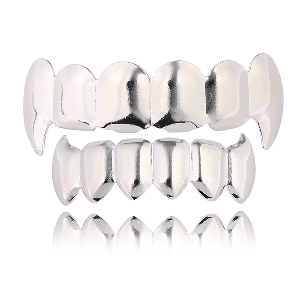 New Arrival 18K Gold Plated Vampire Fangs Hip Hop Grillz Luxury High Quality Statement Rapper Costume Accessories