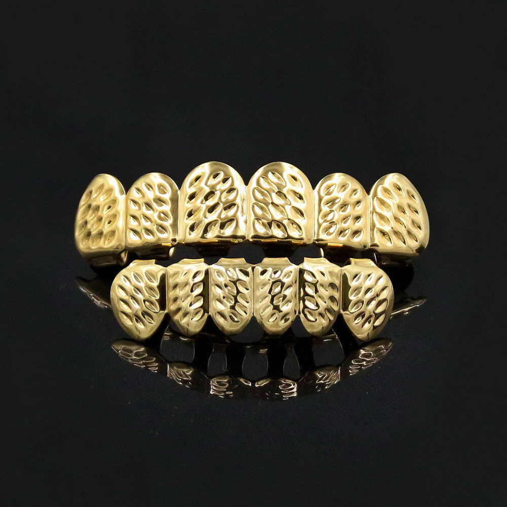 18K Gold Plated Vampire Fangs Hip Hop Grillz - Luxury Halloween Party Statement Rapper Costume Accessories